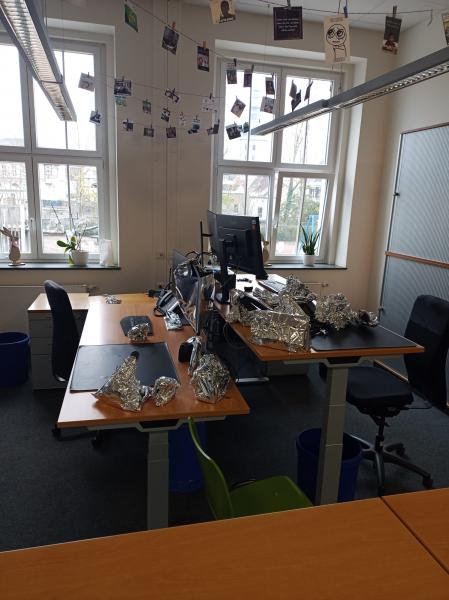 Sekretariat "eingepackt"